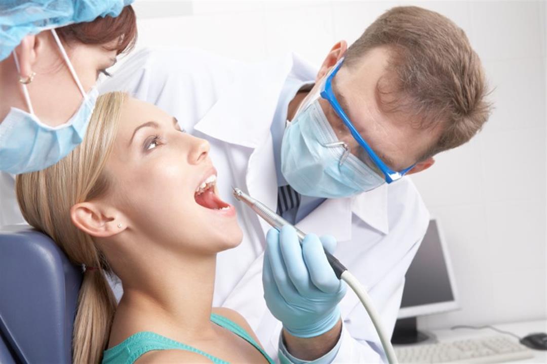 أطباء أسنان